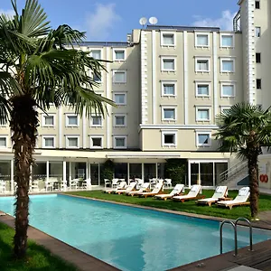 By Ihg ***** איסטמבול